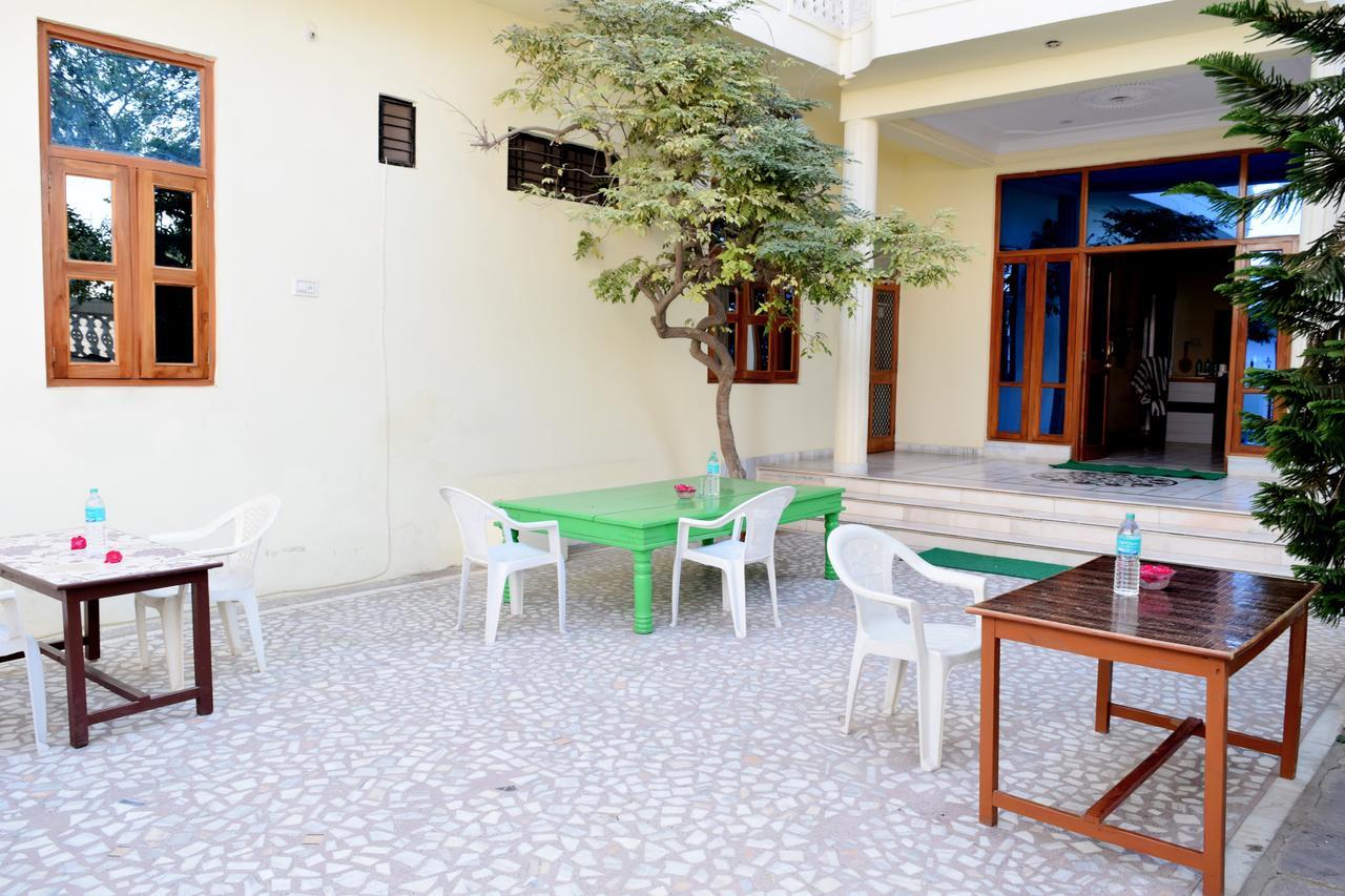 Hotel Kamal Villas Pushkar Exteriör bild