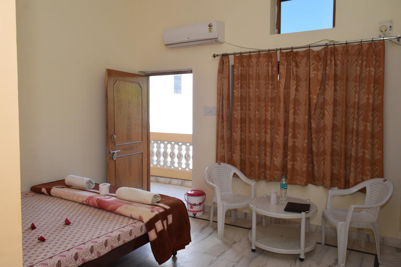 Hotel Kamal Villas Pushkar Exteriör bild